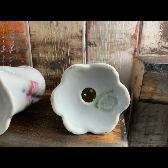 Antique Leuchtenburg Germany Salt & Pepper shakers - Picture 5 of 6